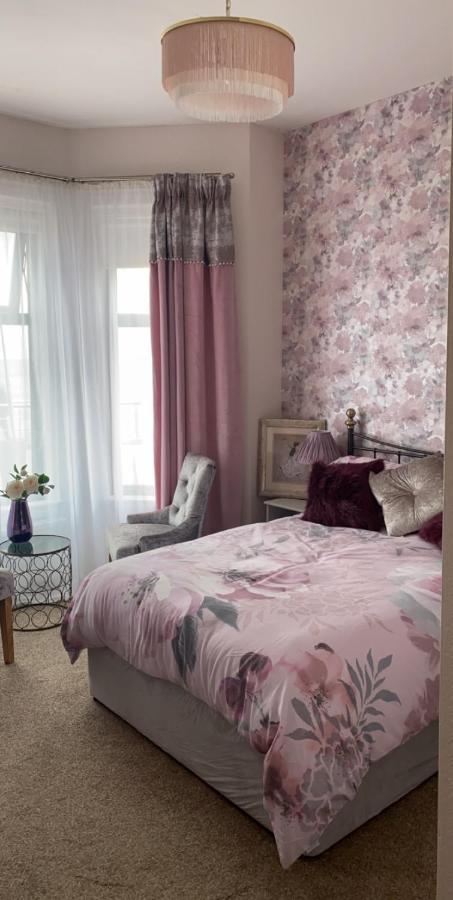 Conlyn House Bed and Breakfast Newcastle  Eksteriør billede